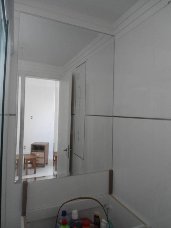Espelho para Banheiro de Apartamento Tremembé - Espelho para Banheiro sob Medida