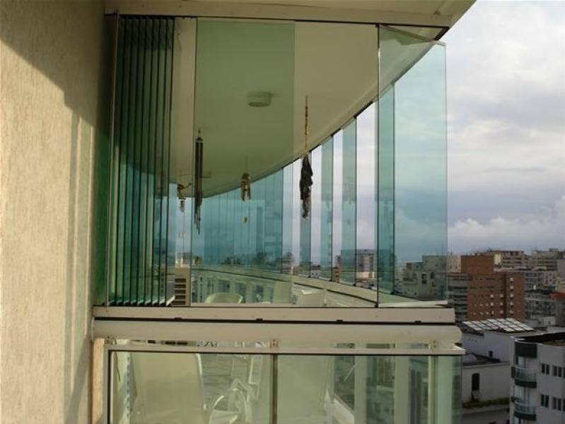 Fechamentos de Sacada em Vidro Vila Guilherme - Fechamento de Sacadas com Vidro Retrátil