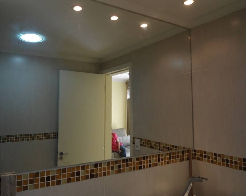 Vidraçaria para Espelho para Banheiro Sé - Serviço de Vidraçaria em Geral