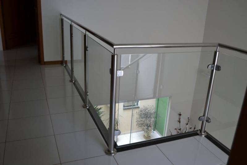 Vidraçaria para Fabricação de Corrimão em Sp Mandaqui - Vidraçaria para Janela Residencial de Vidro