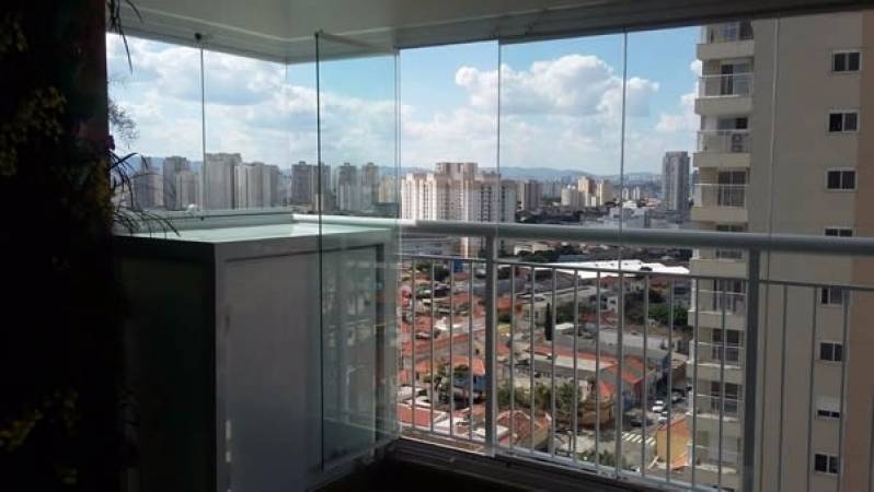 Vidraçaria para Fechamento de Varanda em Sp São Miguel Paulista - Vidraçaria para Fechamento de Sacada